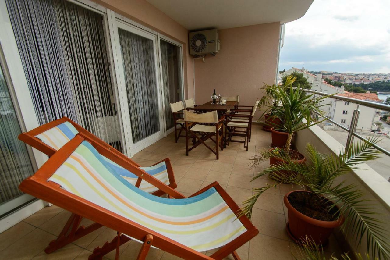 Sunrise App Apartment Trogir Bagian luar foto