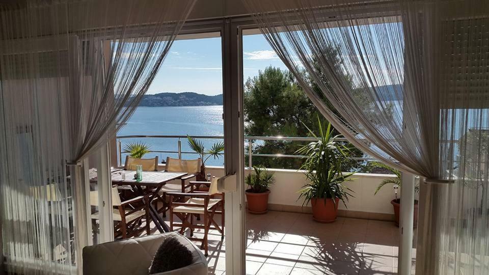 Sunrise App Apartment Trogir Bagian luar foto